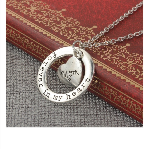 Moms necklace - Picture 2 of 3